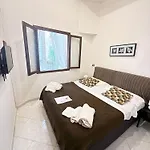 Plebiscito فندق مبيت وإفطار