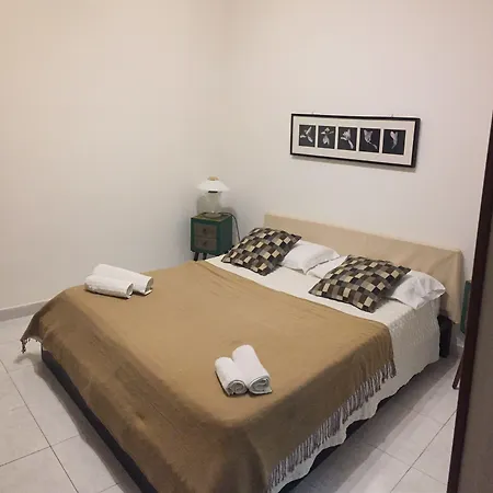 Plebiscito 4* Neapel