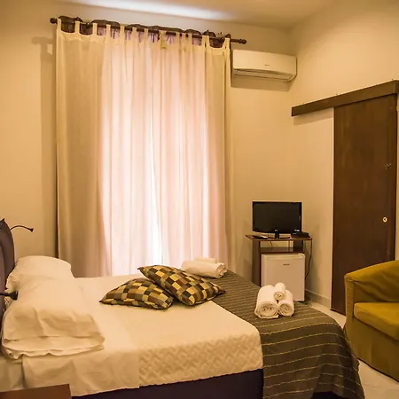 Plebiscito 4* Nápoles