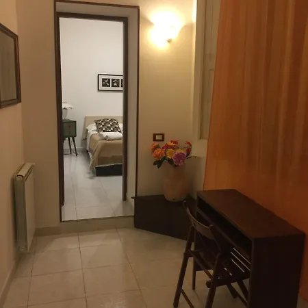 Alojamento de Acomodação e Pequeno-almoço Plebiscito Nápoles