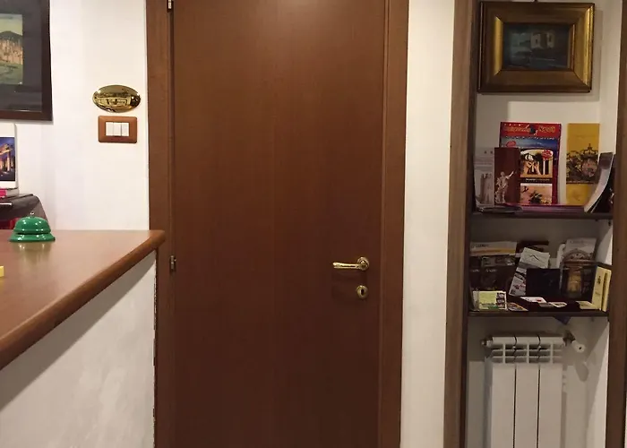 Plebiscito 4* Неаполь