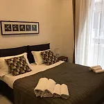 ベッド・アンド・ブレックファスト B＆b ラ レジデンツァ 4*