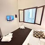 ベッド・アンド・ブレックファスト B＆b ラ レジデンツァ 4*
