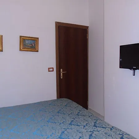 Plebiscito Bed & Breakfast Naples