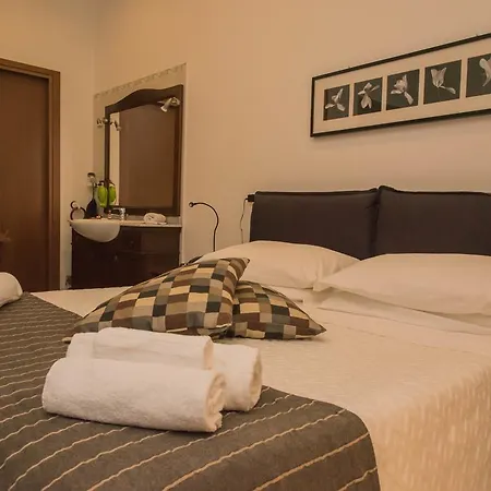 Plebiscito Bed & Breakfast Naples