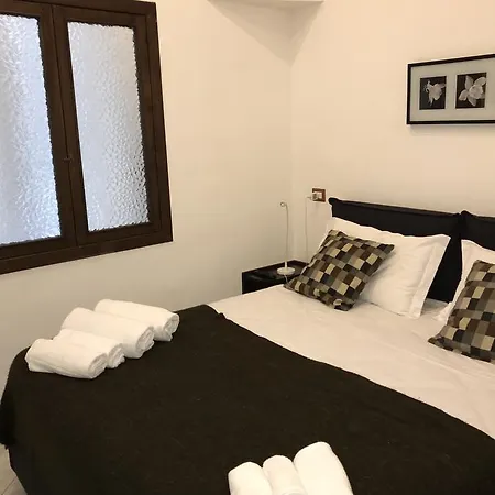 Plebiscito Bed & Breakfast Naples