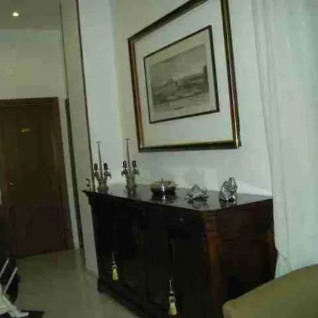 Plebiscito 3* Naples