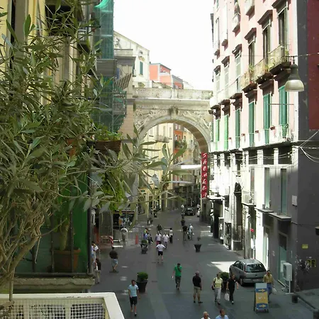 Plebiscito 3* Naples